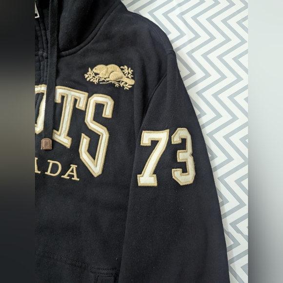 Roots Canada Embroidered Black Zip Hoodie Size Small - Picture 6 of 8